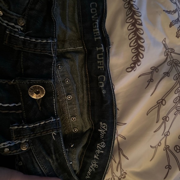 CowGirl Tuff Jeans - Picture 3 of 7